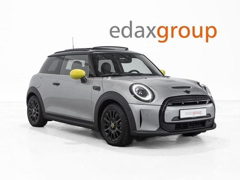 Cinza Usado 2023 Mini Cooper SE Citadino | € 24.990 (Preço justo) - Imagem 1/4