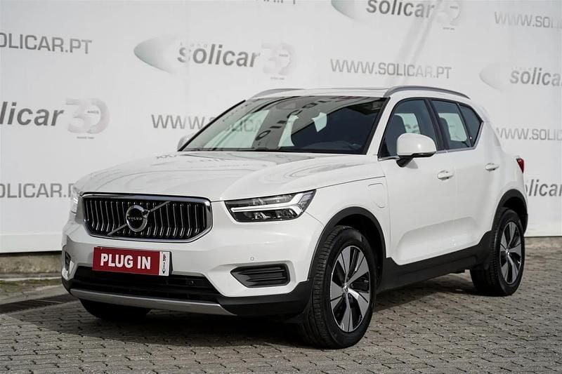 Usado Volvo XC40 Inscription 262 HP (192 kW) 2021 Branco SUV