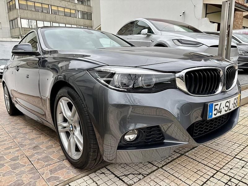 Cinza Usado 2017 BMW 320 Gran Turismo Comfort Edition Sedan | € 22.950 - Imagem 1/4