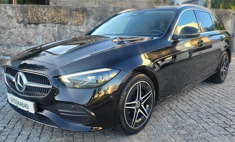Usado 2022 Mercedes C220 Avantgarde Sedan | € 34.950 (Preço justo) - Imagem 1/4