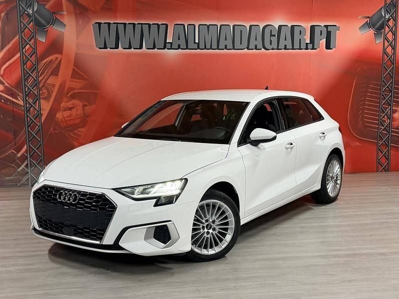 Branco Usado 2022 Audi A3 Advanced Sedan | € 22.900 (Preço justo) - Imagem 1/4