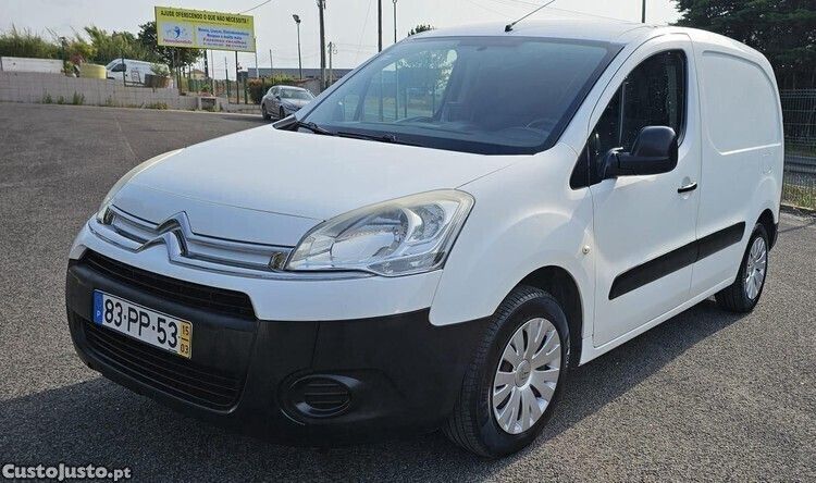 Branco Usado 2015 Citroën Berlingo Monovolume | € 8.950 (Preço justo) - Imagem 1/1