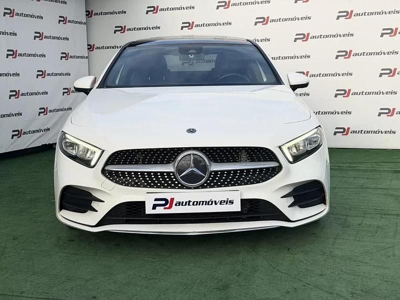Usado Mercedes A180 AMG line 116 HP (85 kW) 2019 Branco Sedan