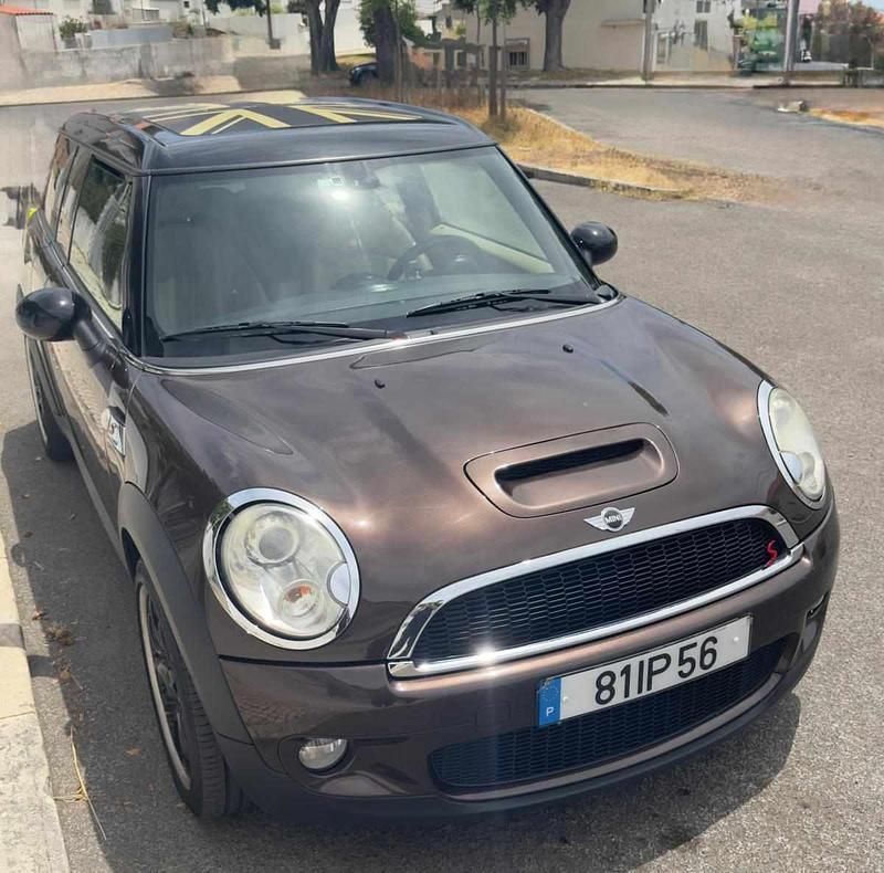 Outra Usado 2010 Mini Clubman Carrinha | € 9.500 - Imagem 1/4