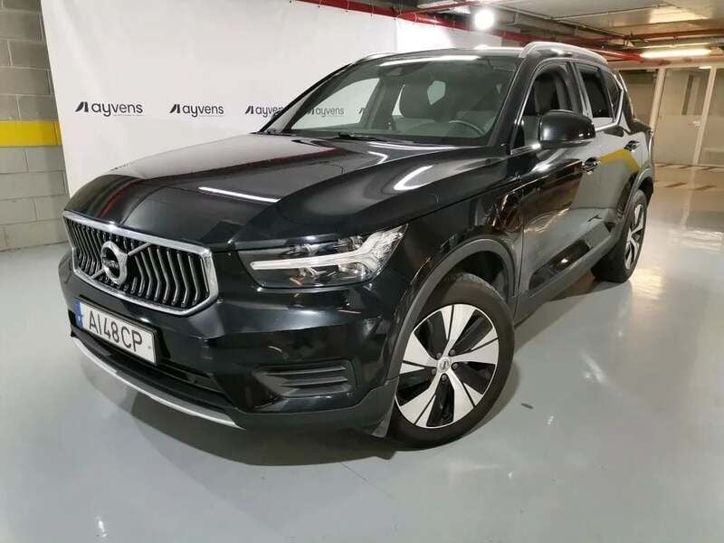 Preto Usado 2021 Volvo XC40 Inscription SUV | € 30.400 (Preço justo) - Imagem 1/4