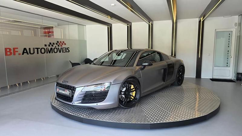 Cinzento Usado 2008 Audi R8 Coupé Coupé | € 69.500 - Imagem 1/4