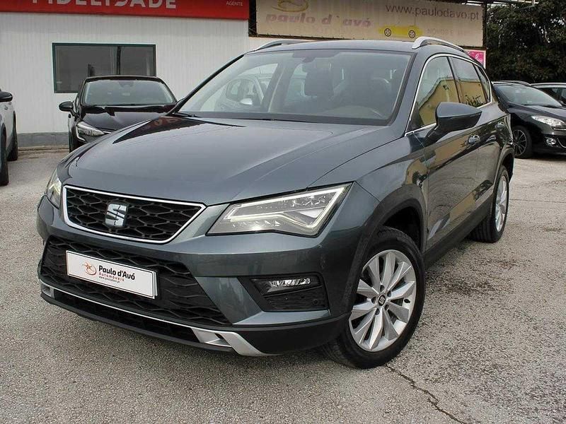 Cinza Usado 2018 Seat Ateca Style SUV | € 16.700 (Preço justo) - Imagem 1/4