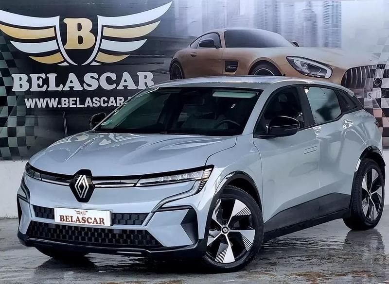 Usado Renault Mégane IV Equilibre 160 kW (218 HP) 2022 Branco Citadino