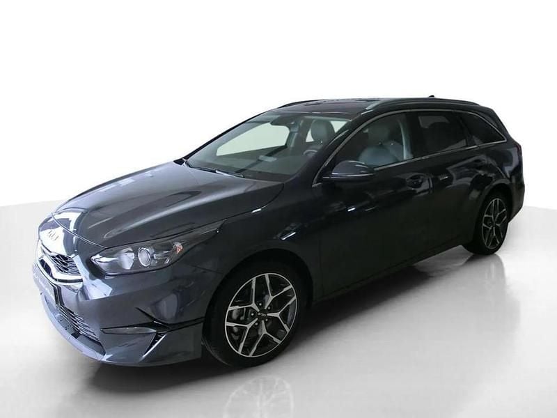 Preto Usado 2024 Kia Ceed Sportswagon Carrinha | € 21.750 (Preço justo) - Imagem 1/4