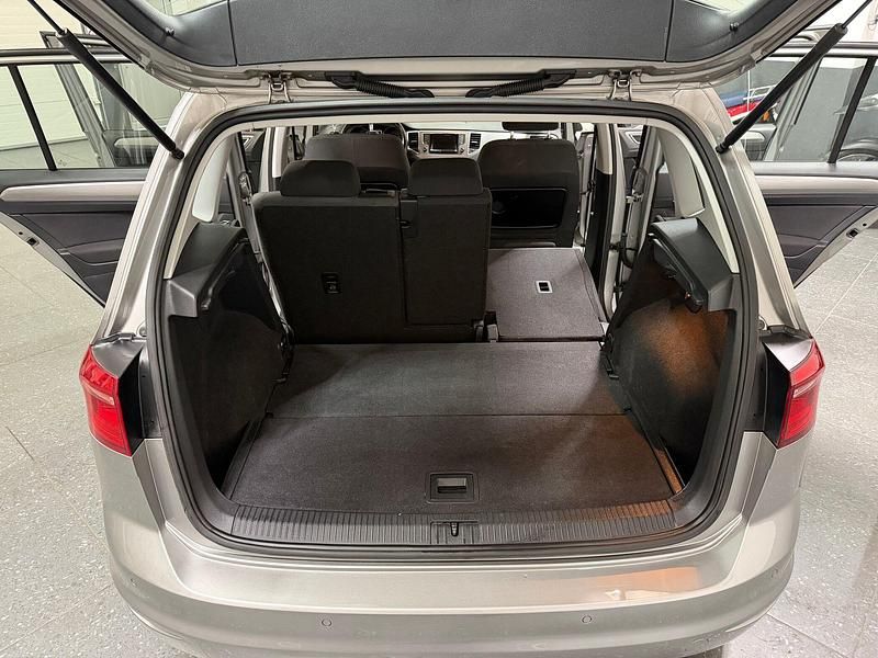 Usado VW Golf Sportsvan 110 HP (80 kW) 2015 Outro Monovolume