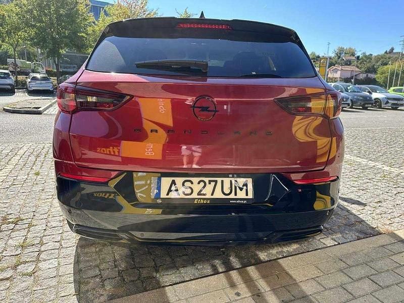 Usado Opel Grandland X Ultimate 130 HP (95 kW) 2022 Vermelho SUV