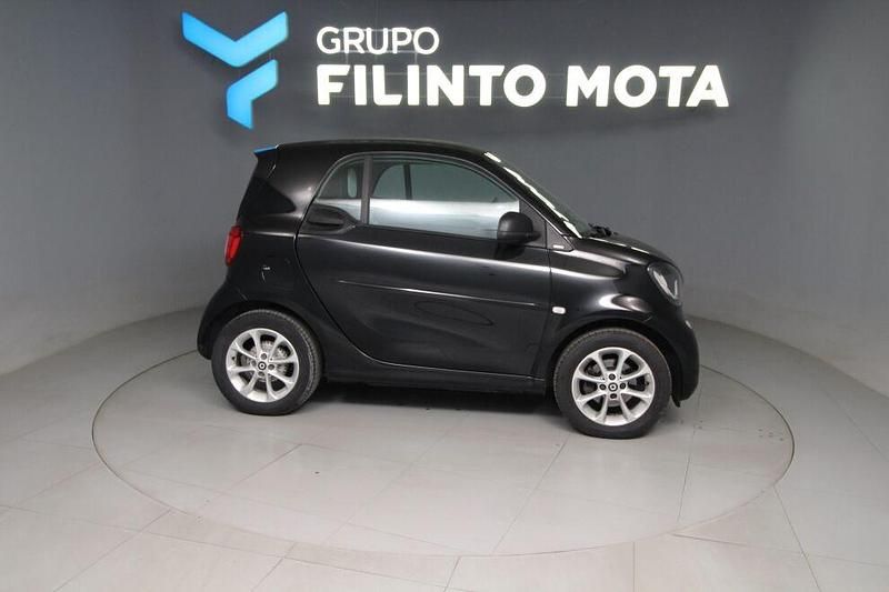 Preto Usado 2017 Smart ForTwo Cabrio Passion Cabrios | € 12.240 - Imagem 1/4