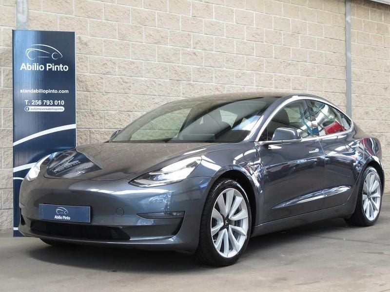 Cinzento escuro met. Usado 2020 Tesla Model 3 Long Range AWD Sedan | € 32.900 - Imagem 1/4
