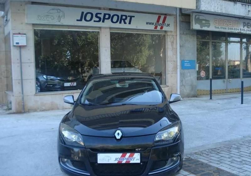 Preto Usado 2010 Renault Mégane III | € 7.500 (Preço justo) - Imagem 1/4
