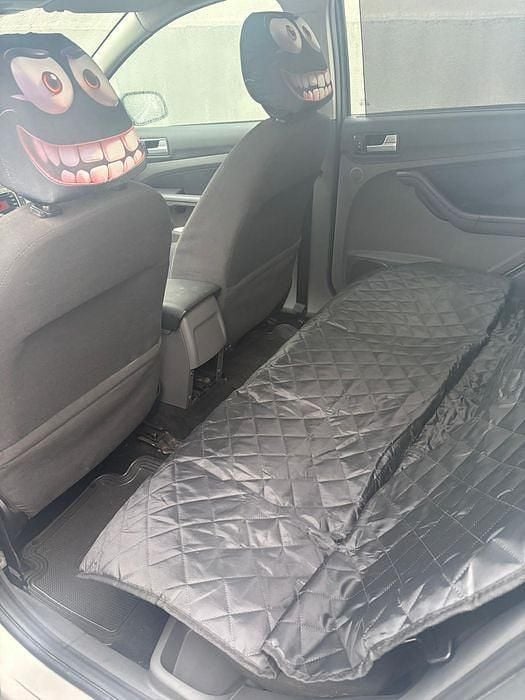 Usado 2007 Ford Focus Sedan | € 2.500 - Imagem 1/4