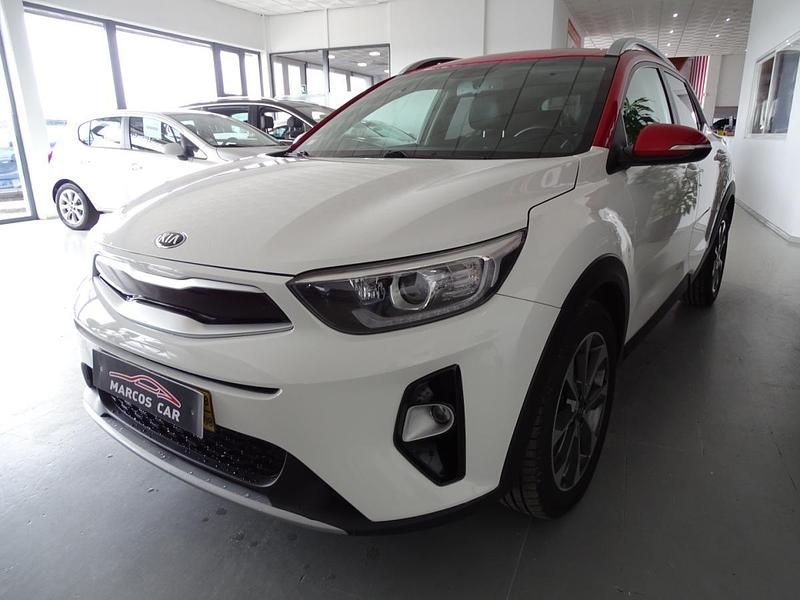 Usado Kia Stonic EX 110 HP (80 kW) 2018 Branco SUV