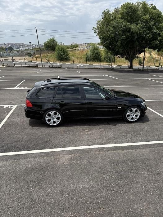 Usado 2009 BMW 318 Carrinha | € 6.900 - Imagem 1/4