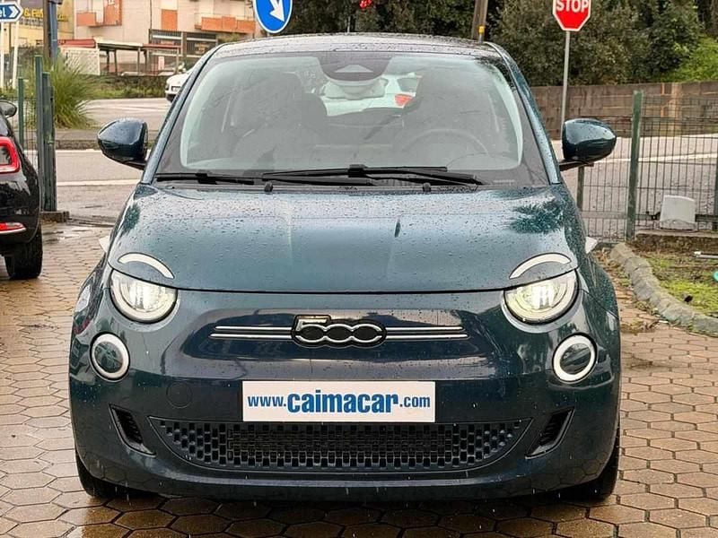 Usado Fiat 500e 86 kW (118 HP) 2022 Verde