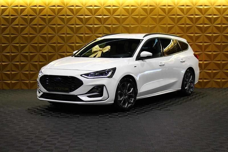 Usado Ford Focus 120 HP (88 kW) 2022 Branco Carrinha