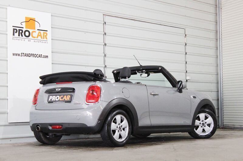 Cinza Usado 2016 Mini Cooper D Citadino | € 15.250 (Preço elevado) - Imagem 1/4