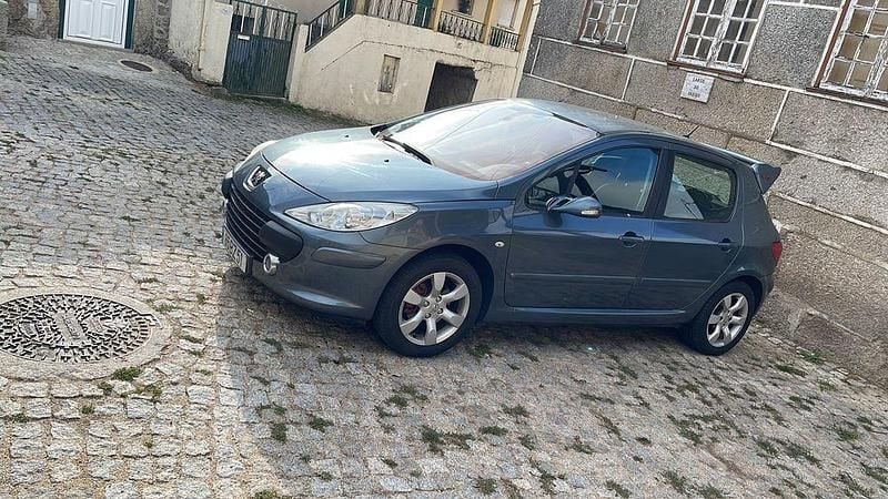 Usado 2006 Peugeot 307 Sedan | € 1.650 (Super Preço) - Imagem 1/4