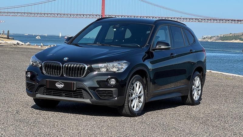 Preto Usado 2018 BMW X1 Advantage SUV | € 19.750 (Preço justo) - Imagem 1/4
