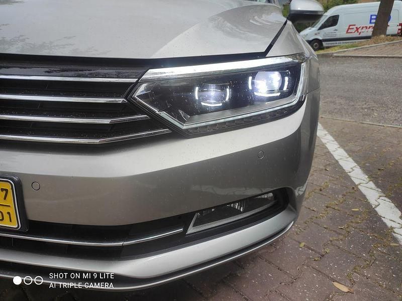 Usado 2017 VW Passat Sedan | € 15.200 (Caro) - Imagem 1/4