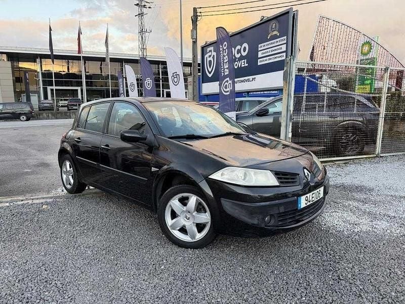 Preto Usado 2007 Renault Mégane II | € 2.990 (Preço justo) - Imagem 1/4