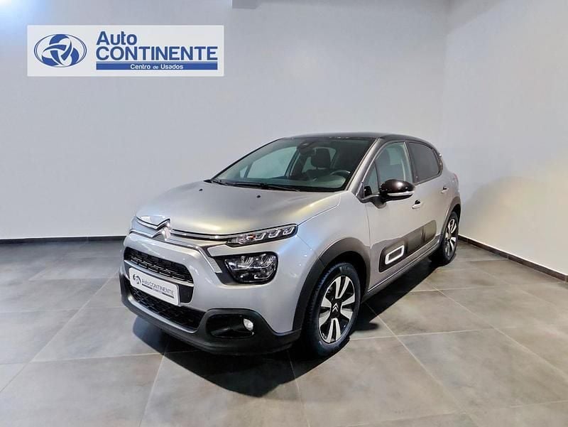 Cinza Usado 2024 Citroën C3 PureTech Citadino | € 15.890 (Preço justo) - Imagem 1/4
