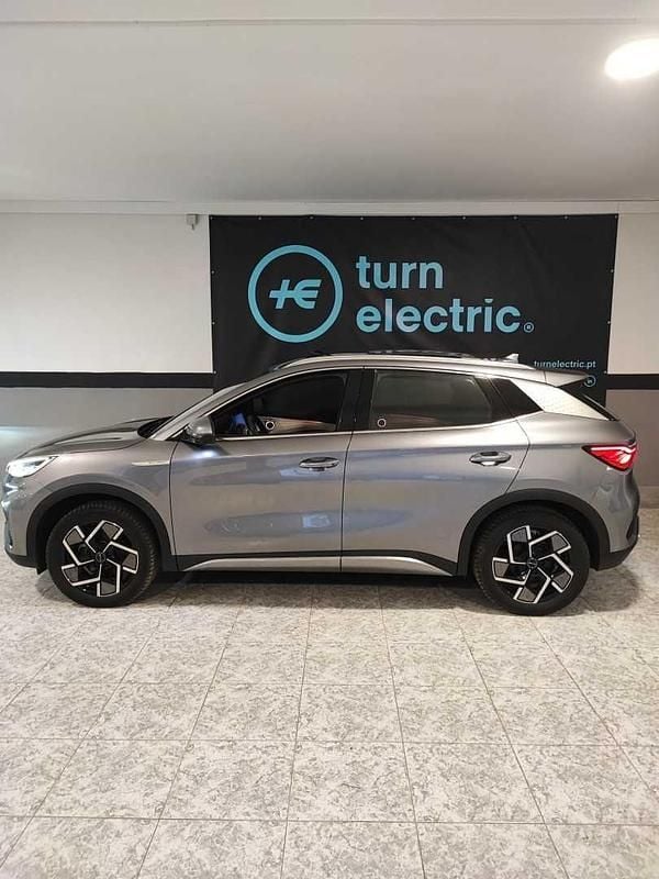 Cinzento Usado 2023 BYD Atto 3 SUV | € 27.500 (Preço justo) - Imagem 1/4