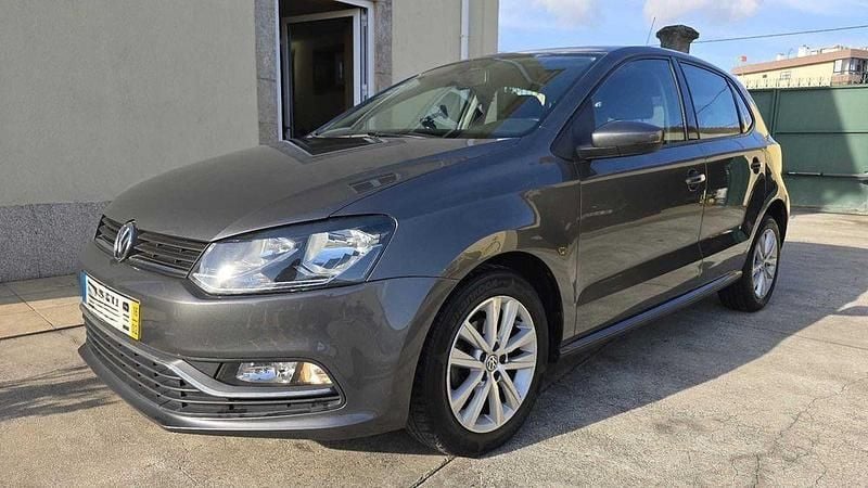 Usado 2016 VW Polo Sedan | € 10.500 (Preço justo) - Imagem 1/4