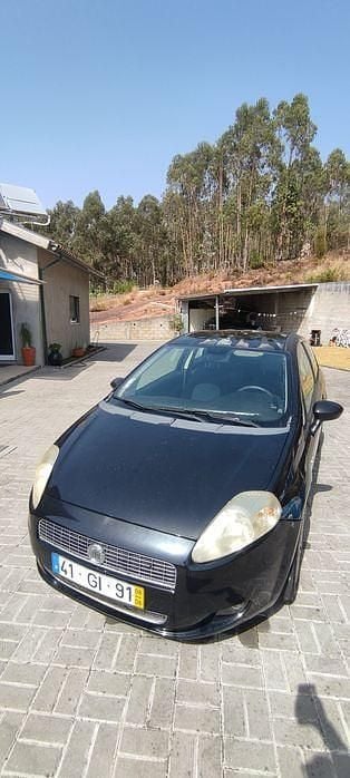 Usado 2008 Fiat Punto Citadino | € 2.000 (Super Preço) - Imagem 1/4