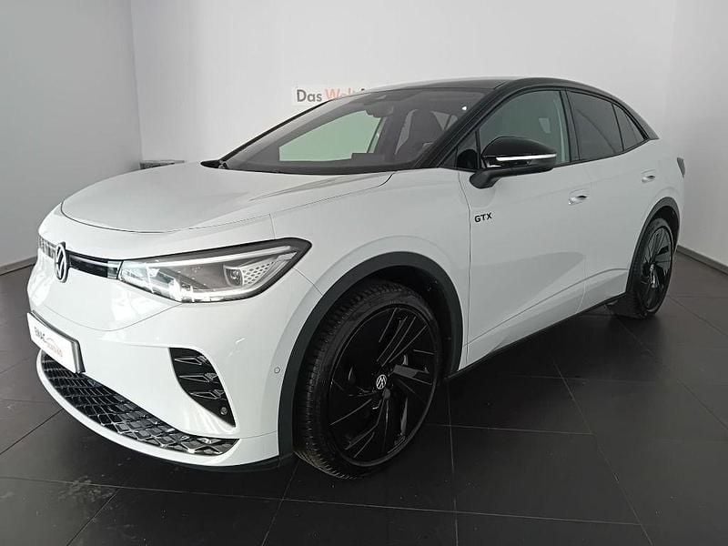 Branco Usado 2024 VW ID.5 GTX SUV | € 40.500 - Imagem 1/4