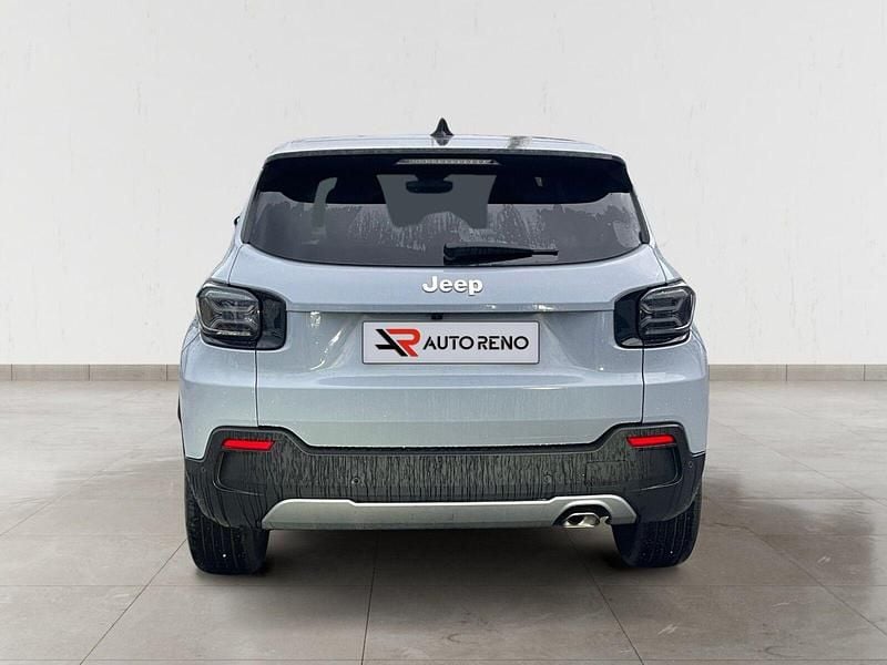 Usado Jeep Avenger Summit 101 HP (74 kW) 2025 Cinza SUV