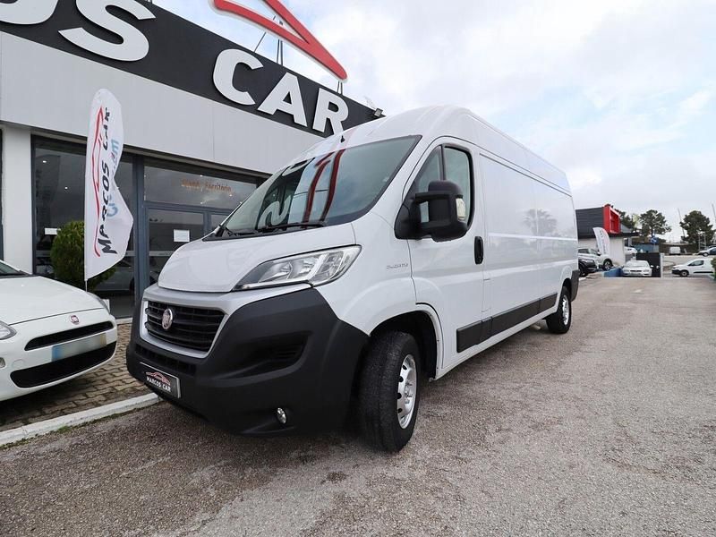 Branco Usado 2019 Fiat Ducato 33 Van | € 22.900 - Imagem 1/4