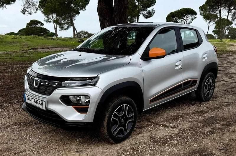 Cinzento Usado 2022 Dacia Spring Citadino | € 10.900 (Bom preço) - Imagem 1/4
