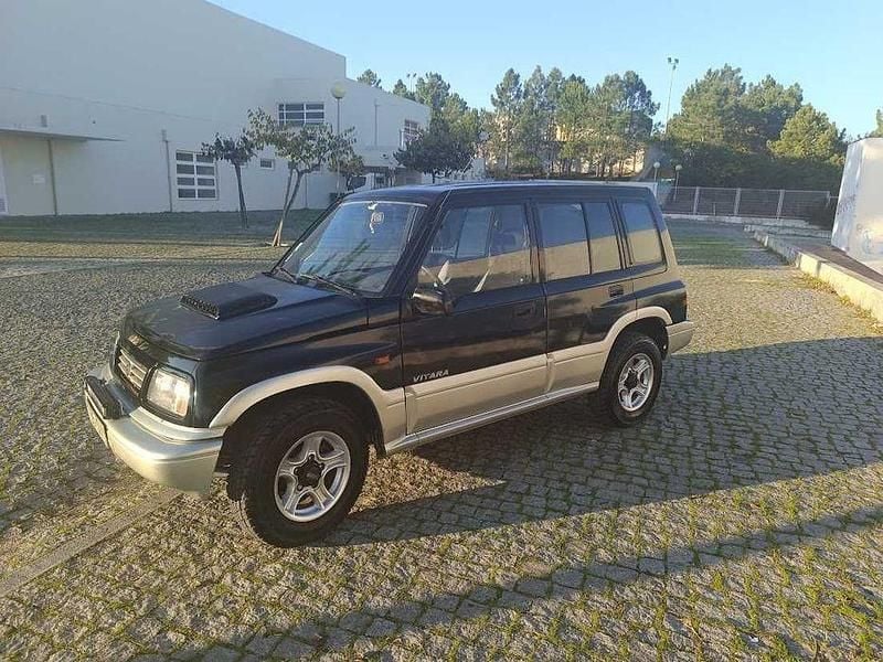Usado 2000 Suzuki Vitara Sedan | € 6.900 (Preço justo) - Imagem 1/4