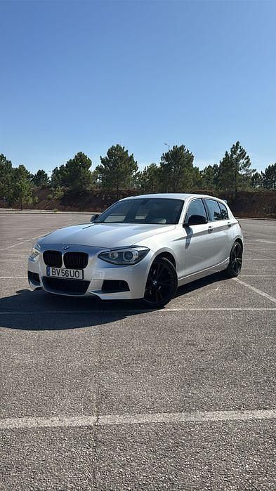 Usado 2011 BMW 118 Citadino | € 13.499 - Imagem 1/4