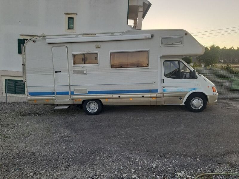 Branco Usado 1996 Ford Transit Van | € 23.900 - Imagem 1/2