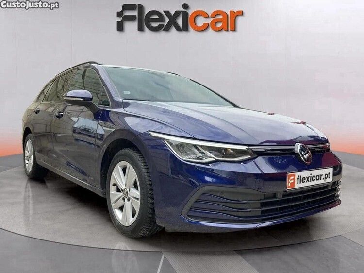 Azul Usado 2021 VW Golf VIII Life Carrinha | € 19.490 (Preço justo) - Imagem 1/1