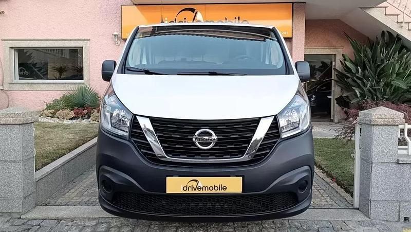 Usado Nissan NV300 95 HP (69 kW) 2020 Branco Van