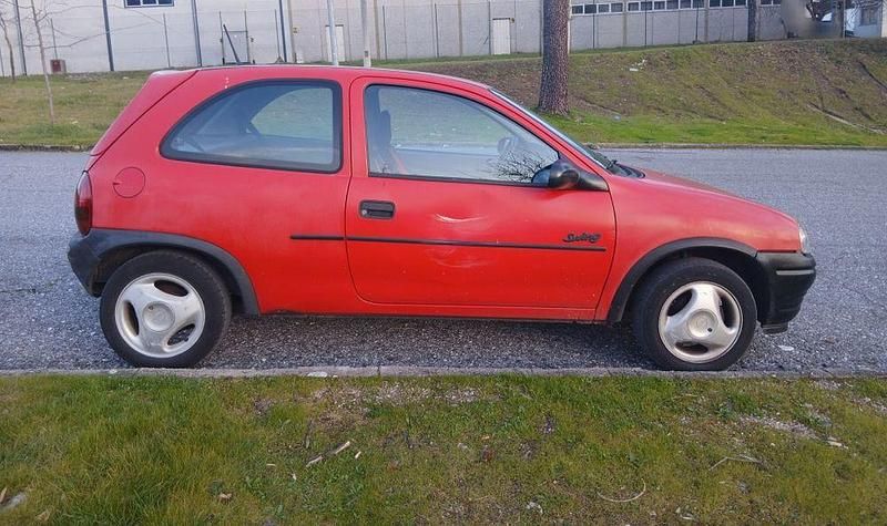 Usado Opel Corsa 1995 Citadino