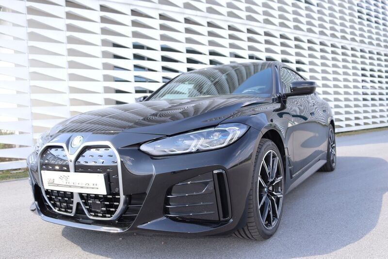 Preto Usado 2024 BMW i4 Sedan | € 55.900 (Bom preço) - Imagem 1/4