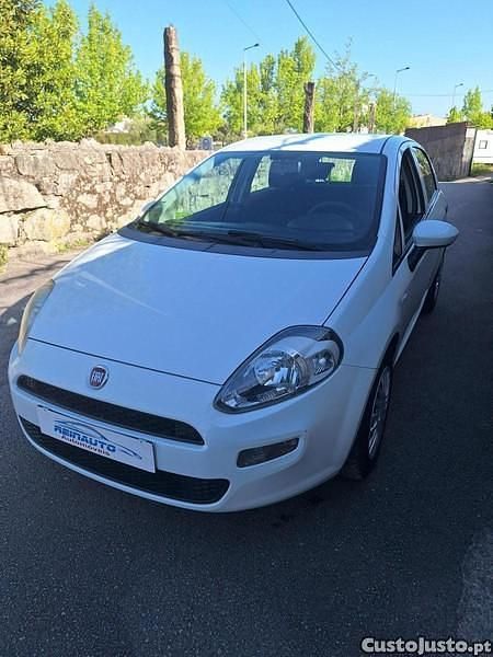 Cinza Usado 2016 Fiat Grande Punto Easy Citadino | € 6.990 (Super Preço) - Imagem 1/1