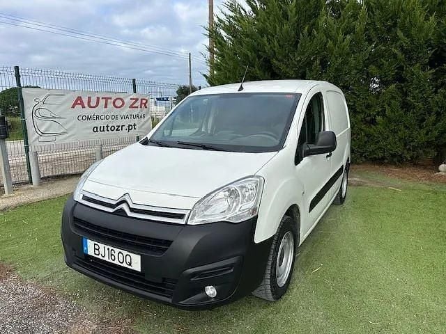 Branco Usado 2018 Citroën Berlingo | € 10.900 (Preço justo) - Imagem 1/4