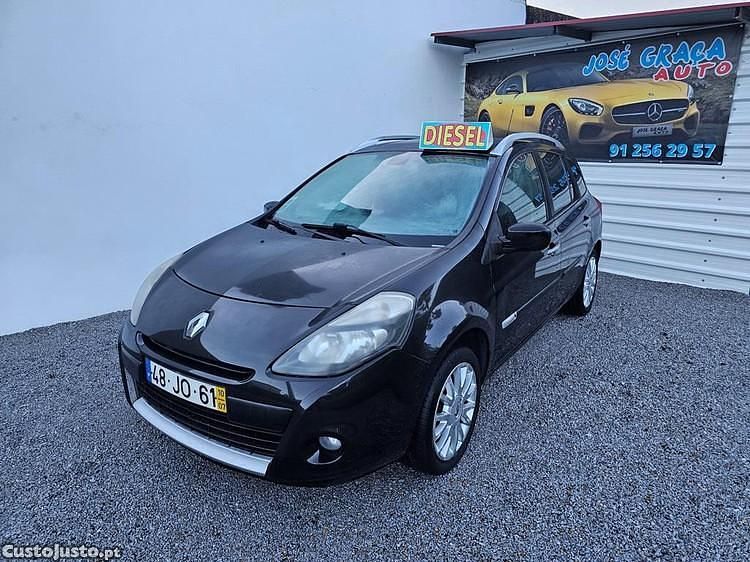Preto Usado 2010 Renault Clio GrandTour Carrinha | € 4.950 - Imagem 1/1