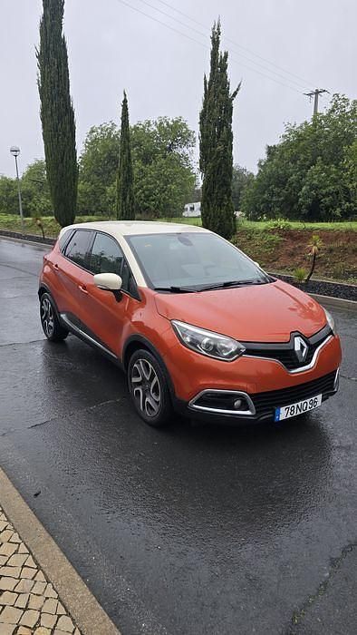 Usado Renault Captur 90 HP (66 kW) 2013 SUV