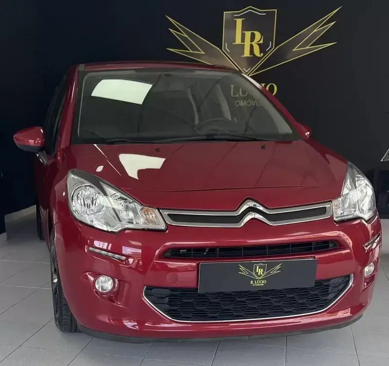 Vermelho Usado 2015 Citroën C3 Attraction Citadino | € 8.750 (Bom preço) - Imagem 1/4