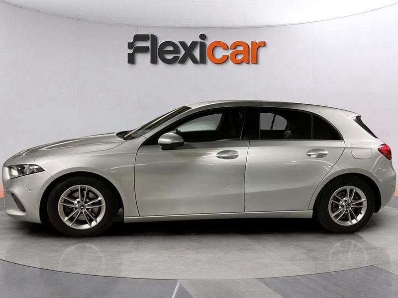 Usado Mercedes A180 Style 115 HP (84 kW) 2019 Cinza Sedan