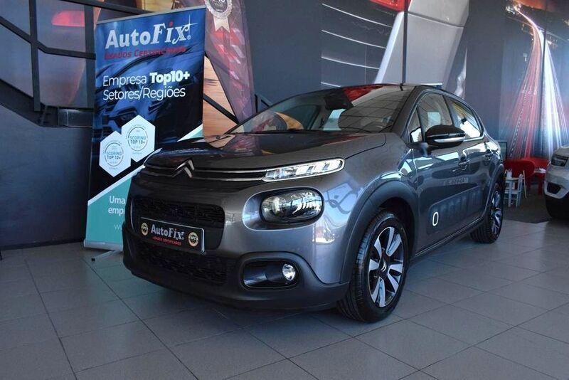 Cinza Usado 2019 Citroën C3 Feel Citadino | € 11.800 (Preço justo) - Imagem 1/4